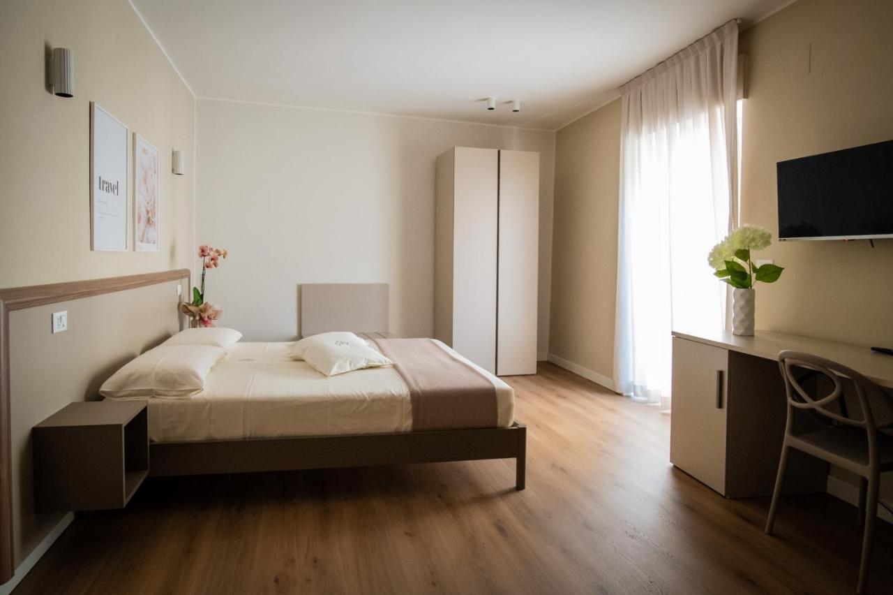 Dimora Donna Dora - Albergo Diffuso San Martino in Pensilis Exterior foto